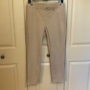 Uniqlo cropped  legging pants